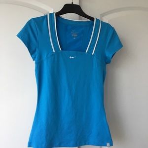 Women’s sports clothes